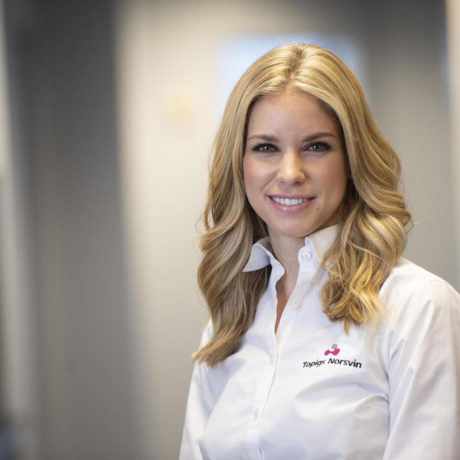 Dr Jenelle Dunkelberger, geneticist at Topigs Norsvin